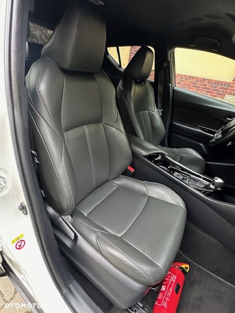 Toyota C-HR 1.8 Hybrid Executive - 39