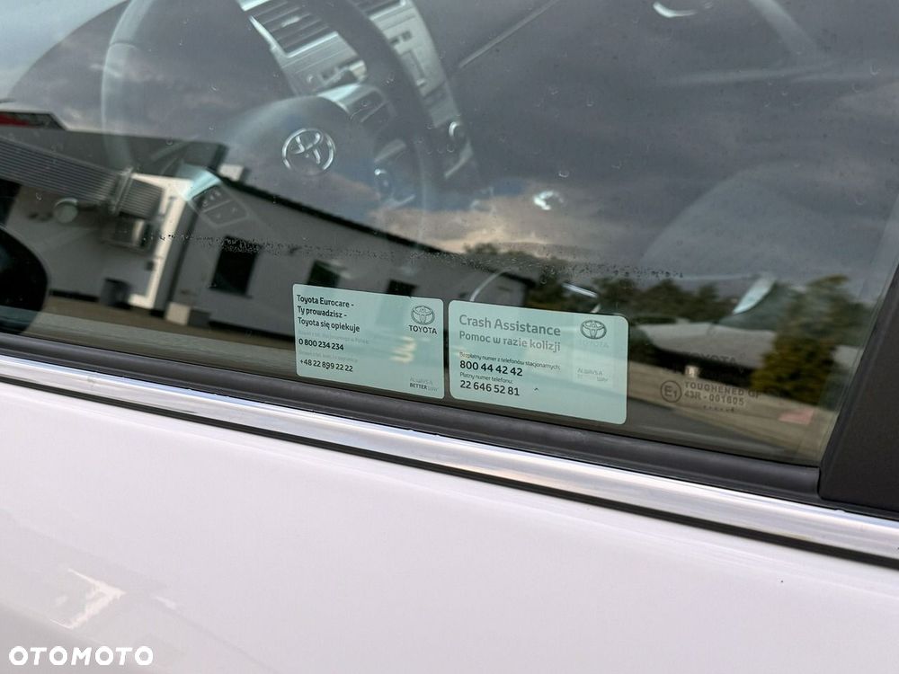 Toyota Avensis 2.0 D-4D Active - 30