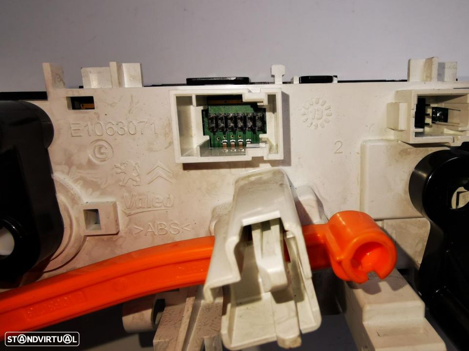 PEUGEOT 208 COMANDOS SOFAGEM CHAUFAGEM - S051 - 8