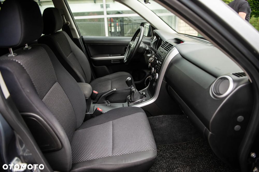 Suzuki Grand Vitara 1.9 DDiS Comfort - 21