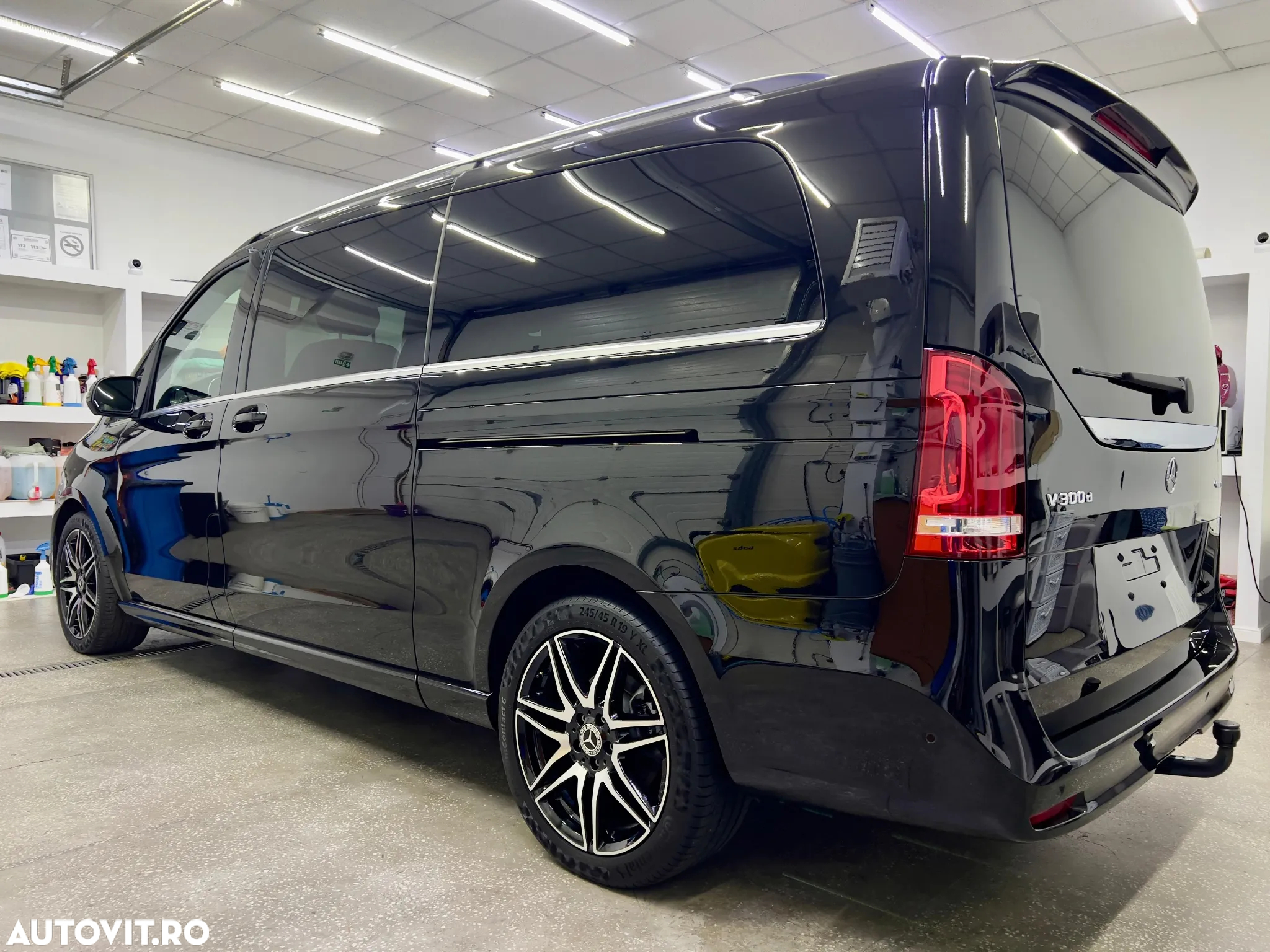 Mercedes-Benz V - 3
