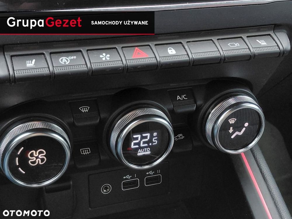 Renault Clio - 28