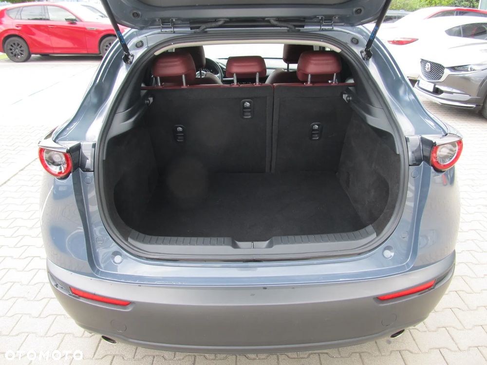 Mazda CX-30 - 12