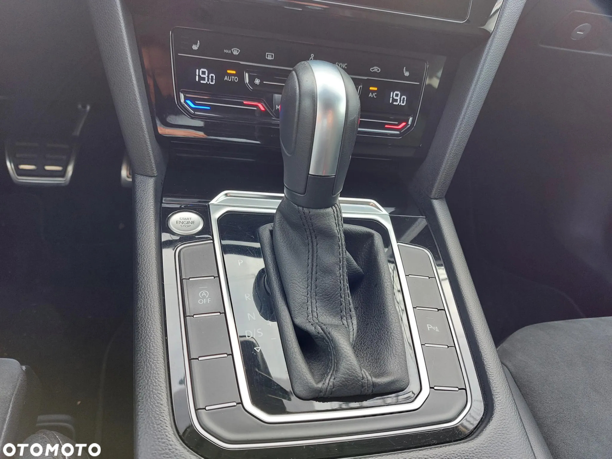 Volkswagen Arteon 2.0 TDI Elegance DSG - 19