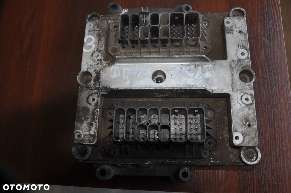 KOMPUTER SILNIKA SCANIA  DT1217 - 3