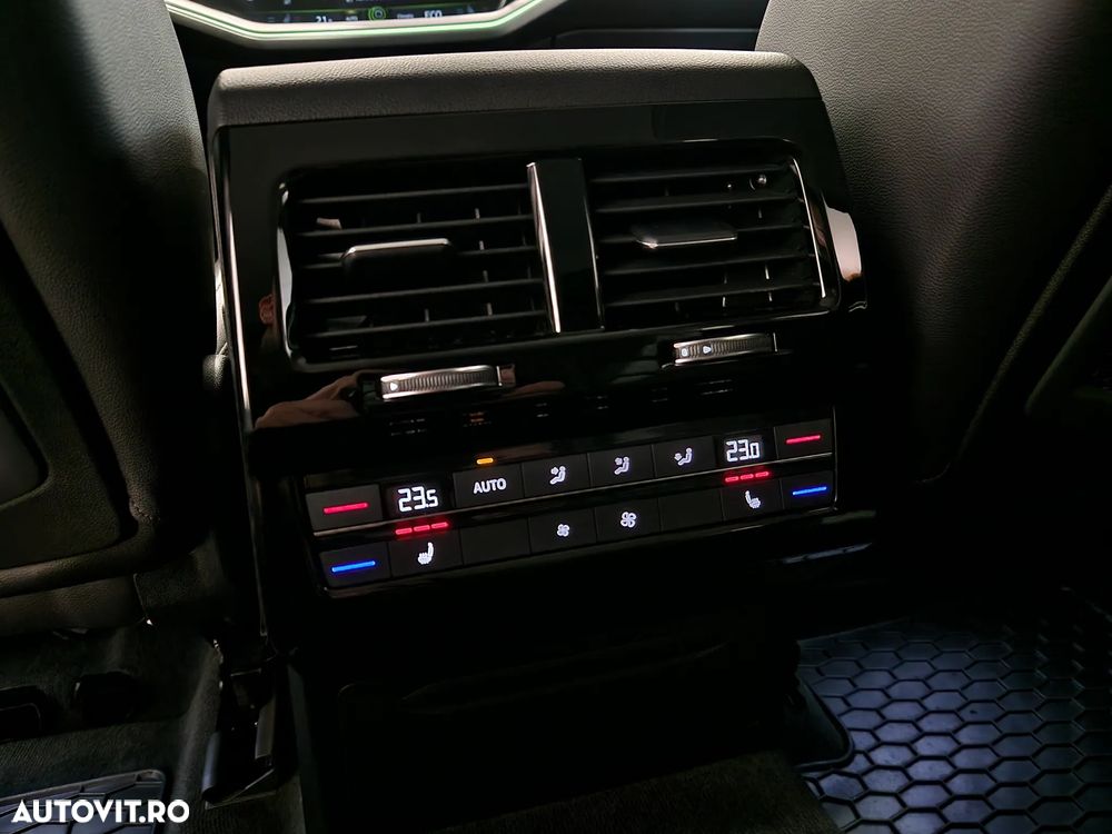 Volkswagen Touareg V6 TDI Elegance - 28