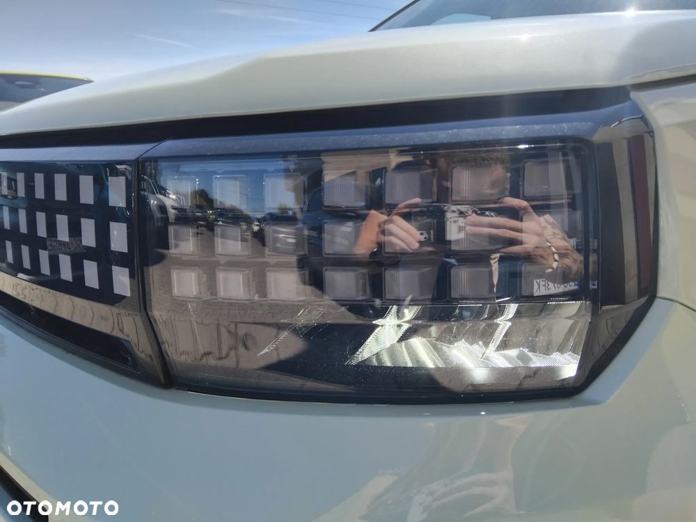 Fiat Grande Panda 1.2 mHEV La Prima eDCT - 8