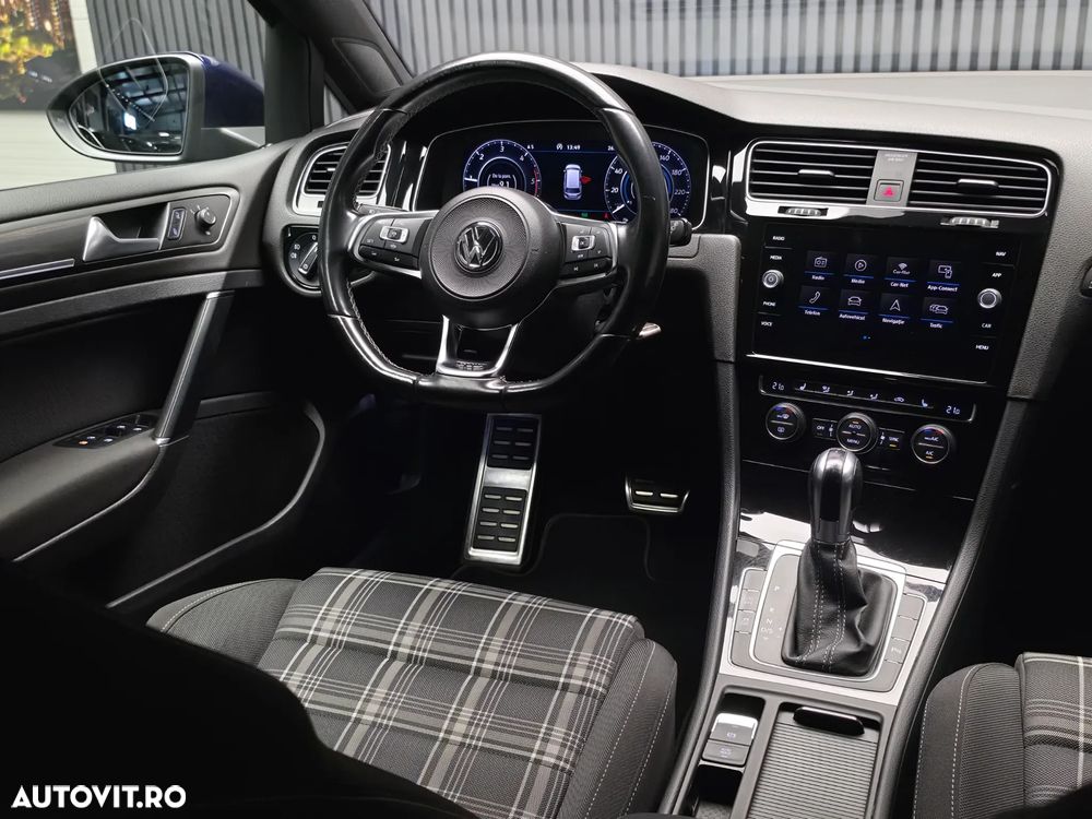 Volkswagen Golf GTD 2.0 TDI SCR DSG - 9