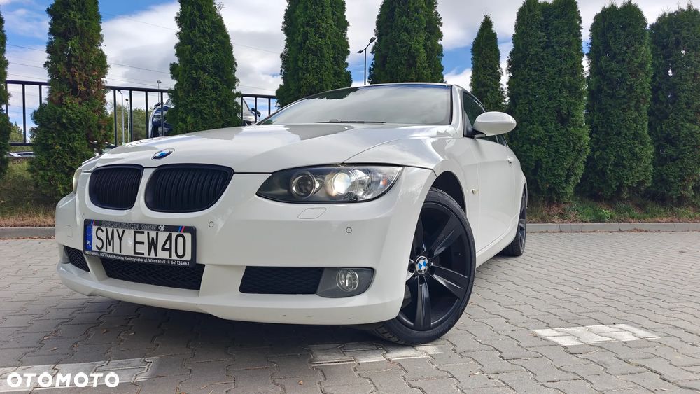 BMW Seria 3 320i - 1