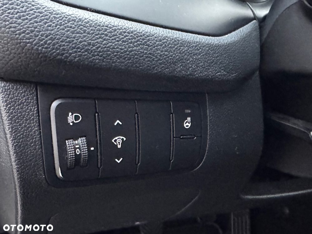 Kia Ceed 1.6 GDI Vision - 30