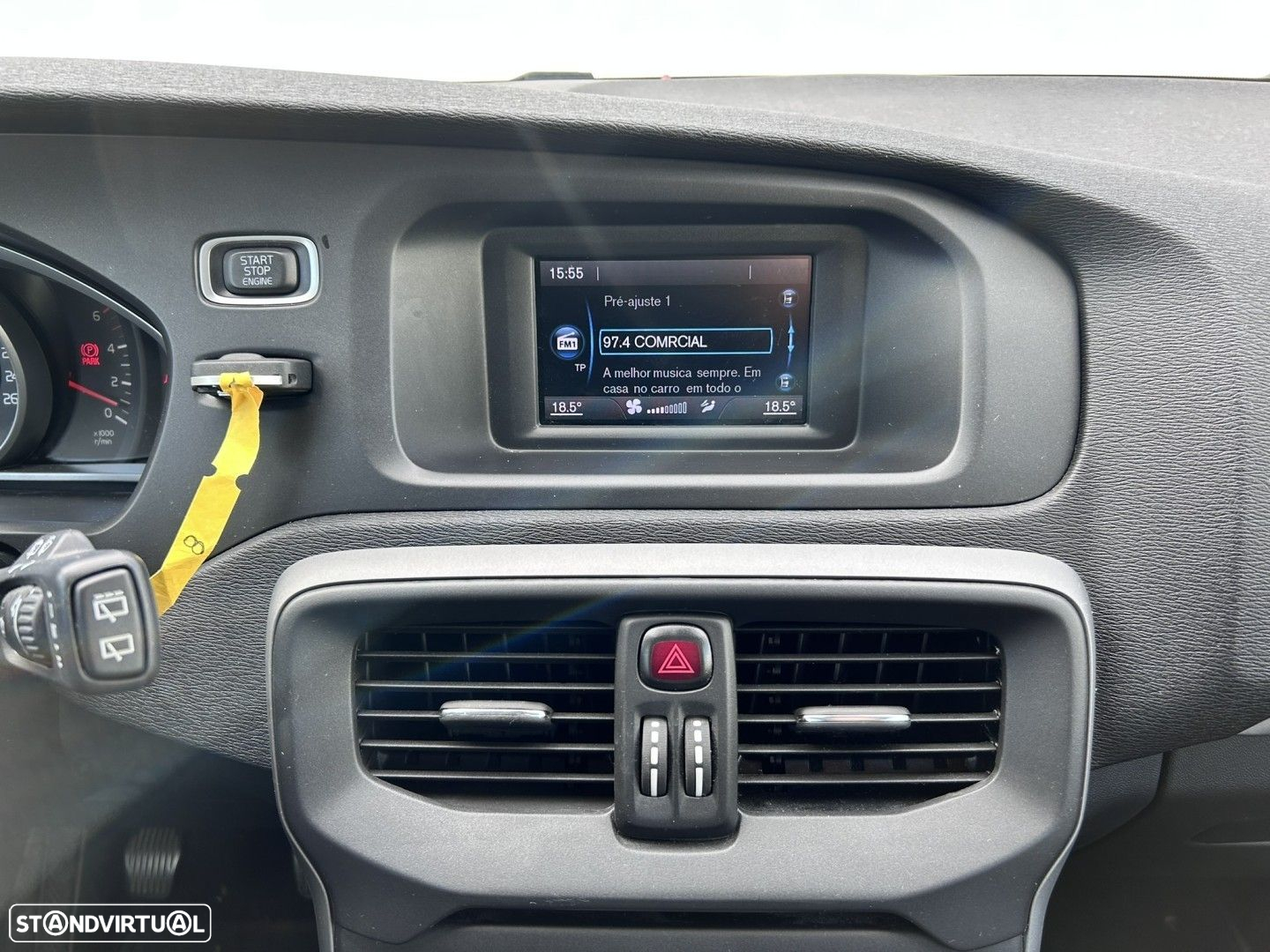 Volvo V40 2.0 D3 Momentum - 12