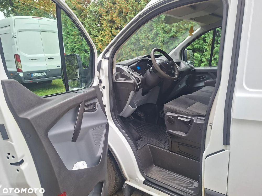 Ford Transit custom - 18
