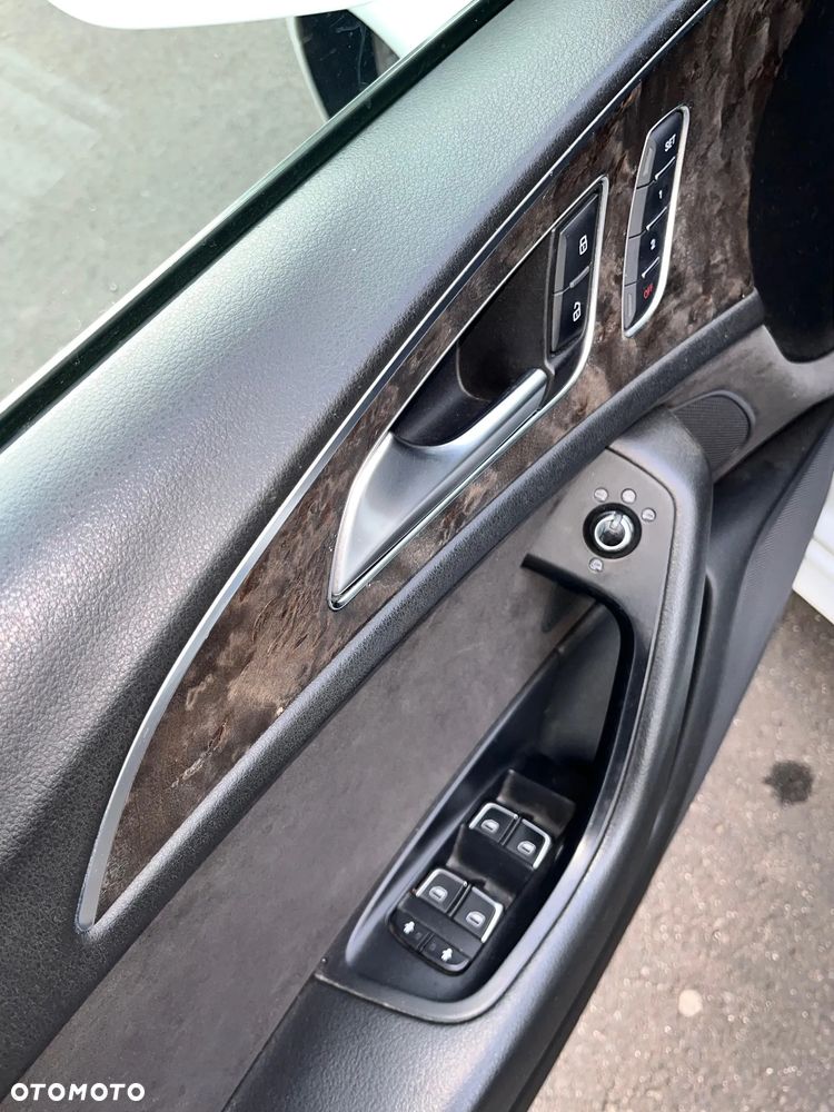 Audi A6 Avant 2.0 TDI Quattro S tronic - 10