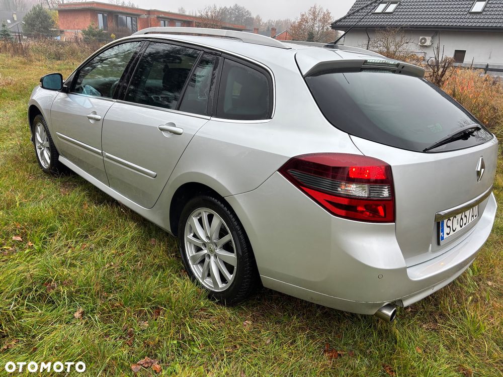 Renault Laguna dCi 150 FAP Start-Stop Bose Edition - 6