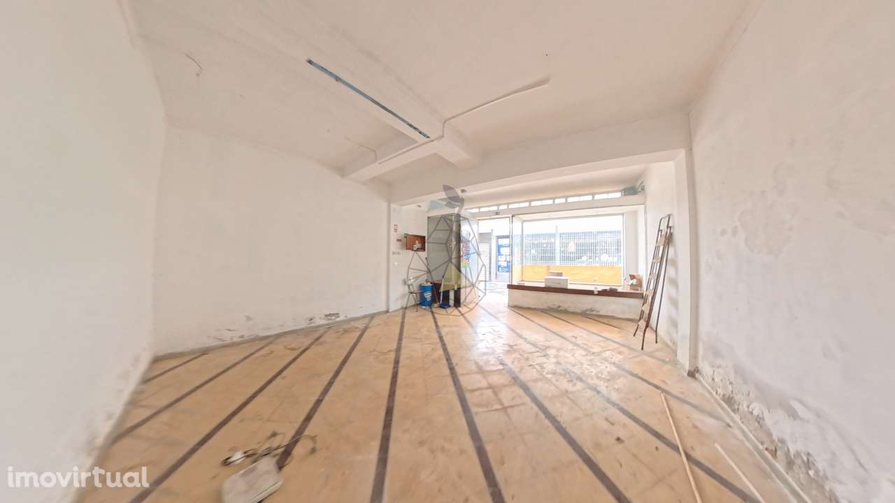 Loja para Arrendamento no Centro de Portimão - Grande imagem: 4/14