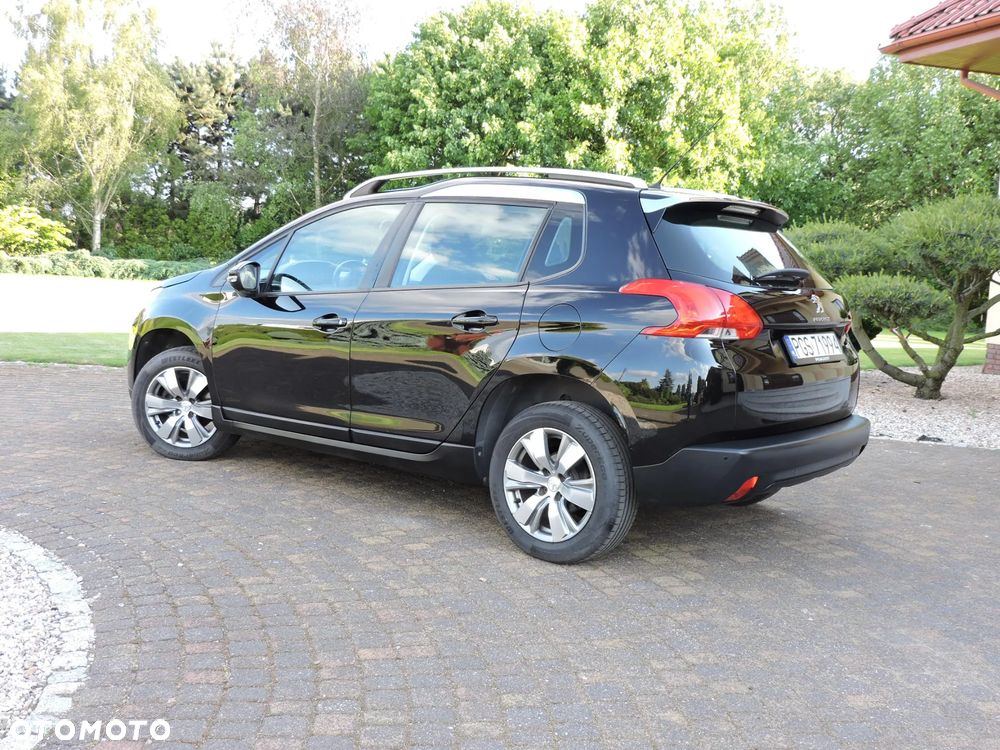 Peugeot 2008 1.2 Pure Tech Active S&S - 8