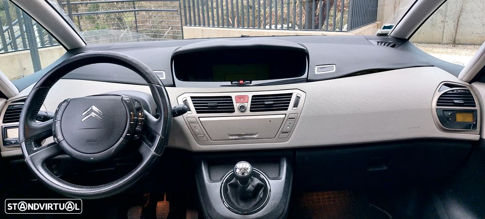 Citroën C4 Grand Picasso 1.6 HDi Exclusive - 6