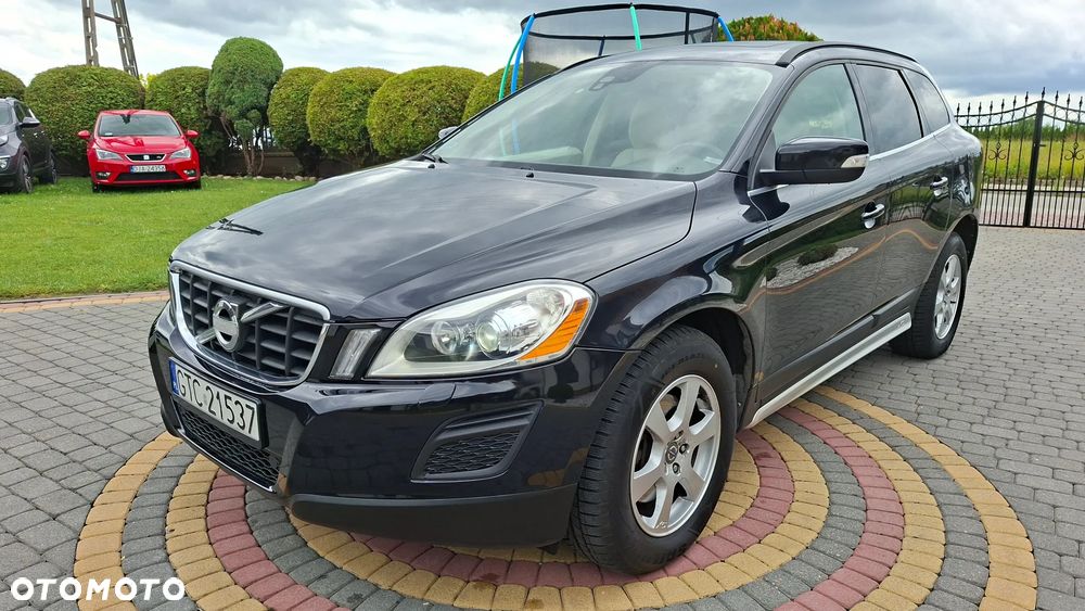 Volvo XC 60 2.4D AWD - 8