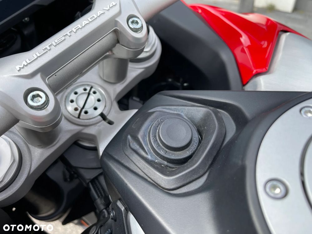 Ducati Multistrada - 26