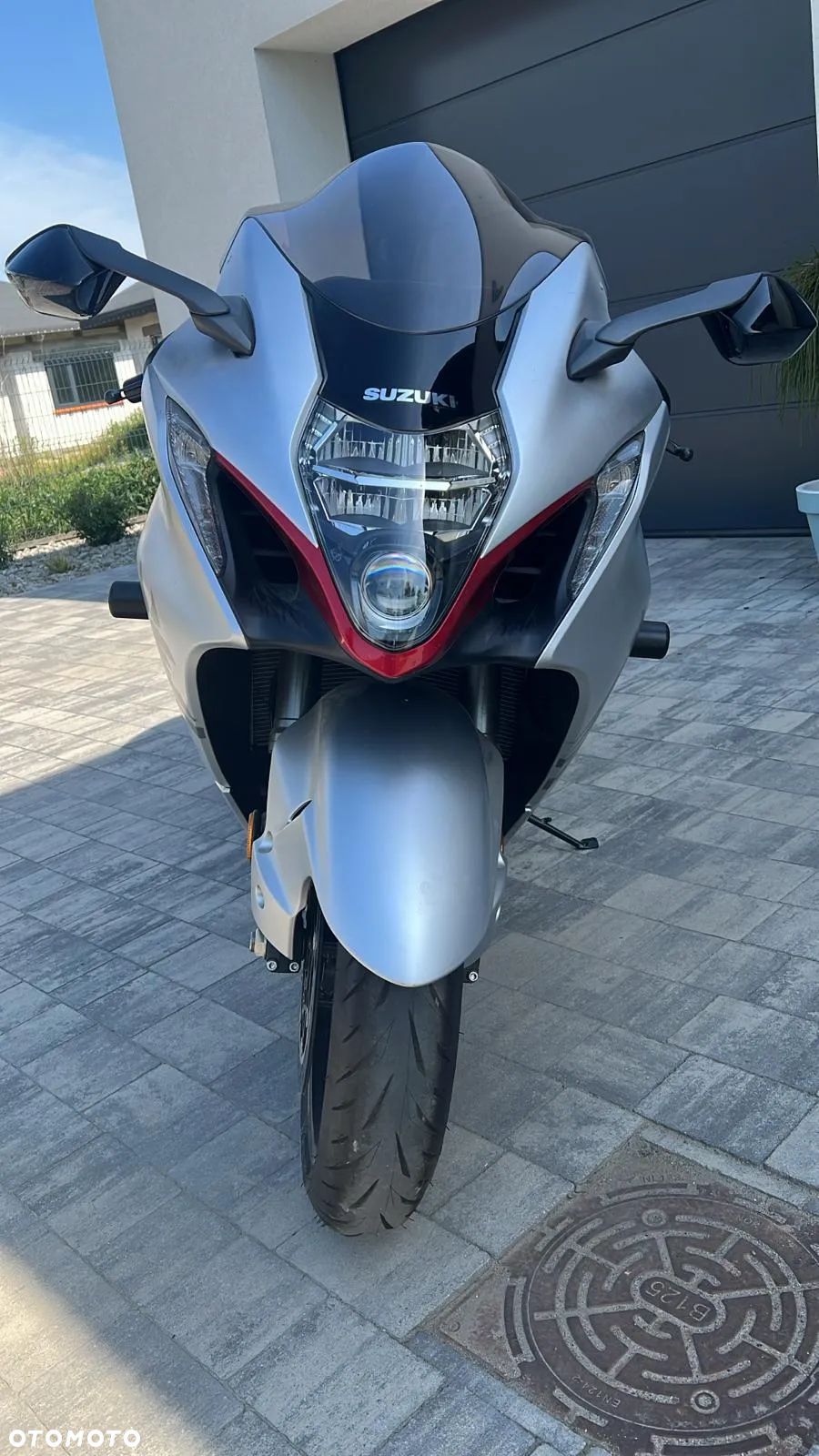 Suzuki Hayabusa - 1