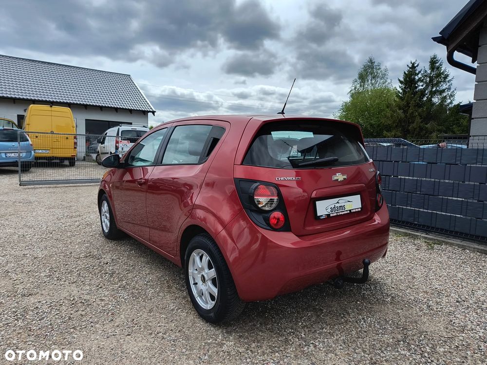 Chevrolet Aveo 1.2 LT - 14