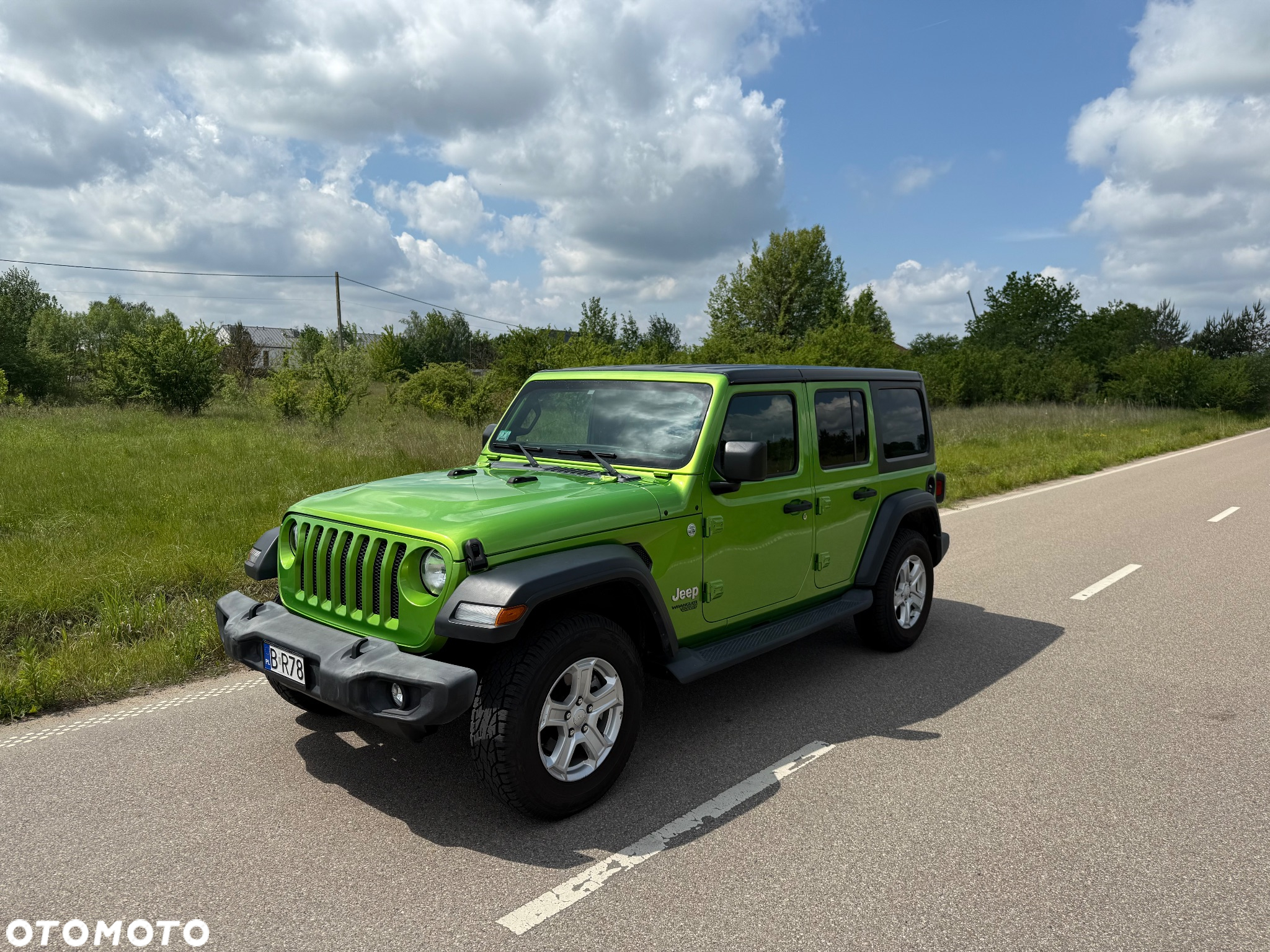 Jeep Wrangler - 8