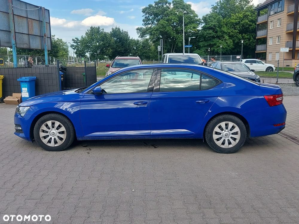 Skoda Superb 1.5 TSI ACT Active DSG - 2