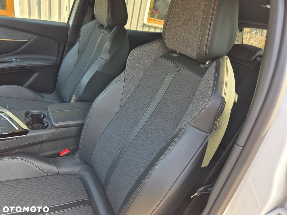 Peugeot 3008 1.5 BlueHDi GT S&S - 8