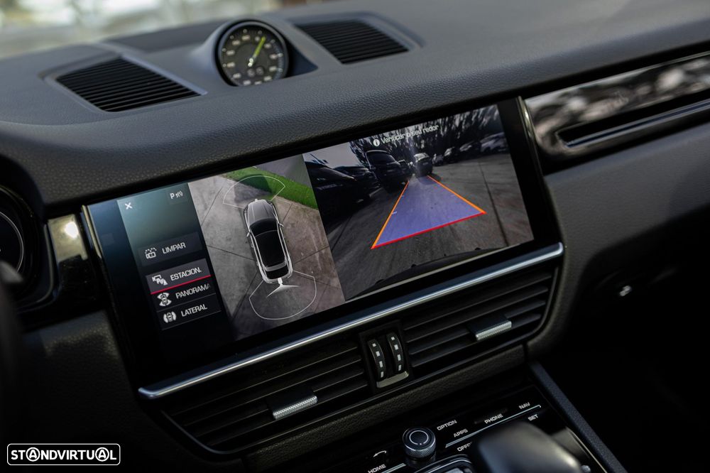 Porsche Cayenne Coupé E-Hybrid - 19