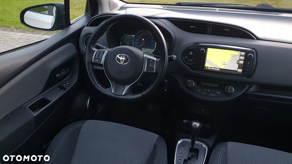 Toyota Yaris - 13