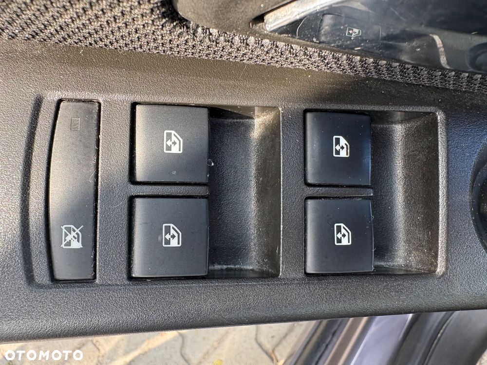 Chevrolet Cruze 2.0 LTZ - 23