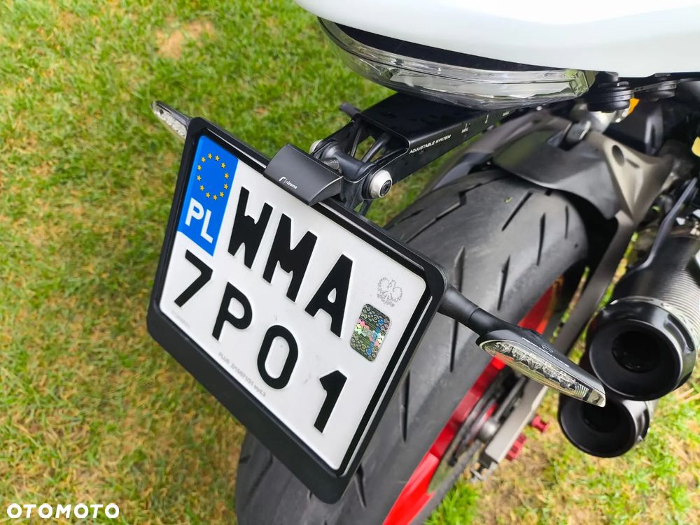 Ducati Monster - 29