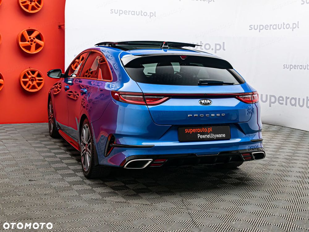 Kia ProCeed - 32