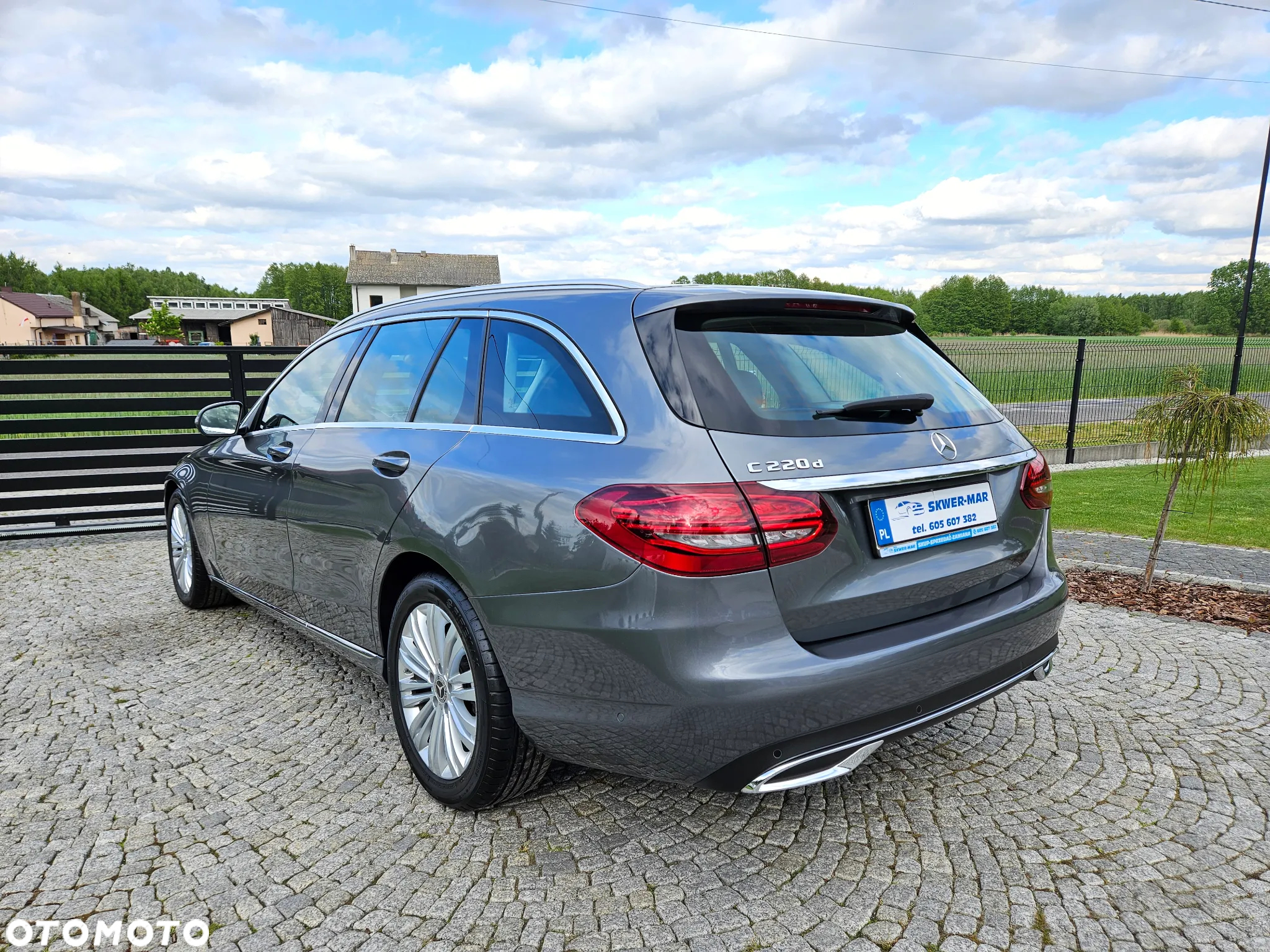 Mercedes-Benz Klasa C 220 d T 9G-TRONIC Exclusive - 6