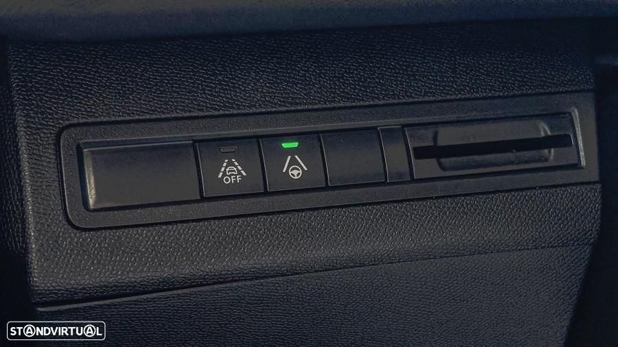 Peugeot 3008 PureTech 130 Stop & Start GPF EAT8 GT - 21