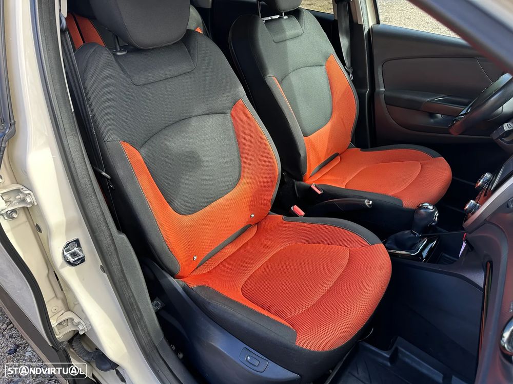 Renault Captur ENERGY TCe 120 EDC Luxe - 41