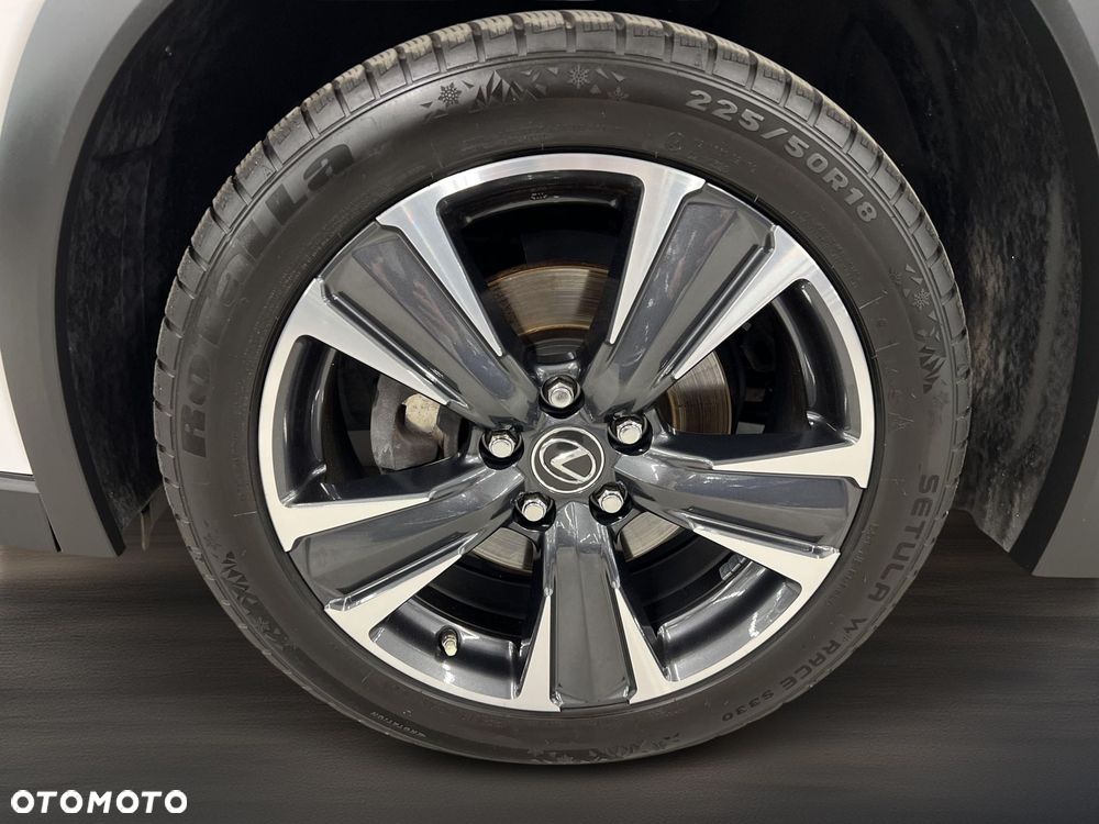 Lexus UX 200 GPF Business Edition 2WD - 21