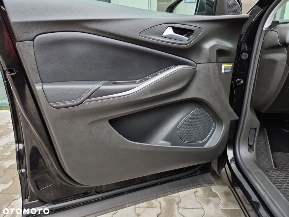 Opel Grandland X - 11