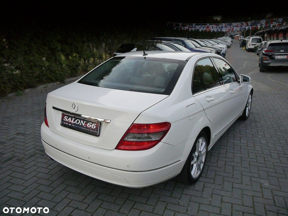 Mercedes-Benz Klasa C 180 BlueEFFICIENCY 7G-TRONIC Avantgarde - 5