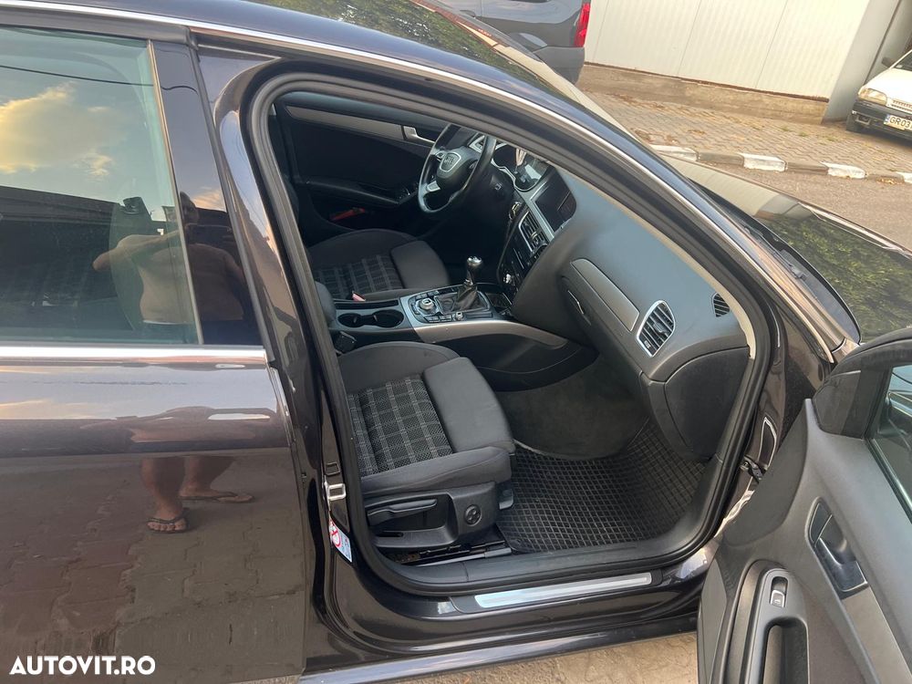 Audi A4 2.0 TDI 115g DPF Attraction - 4