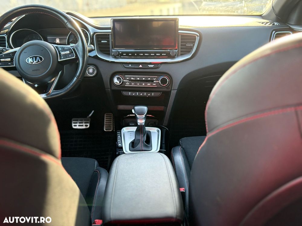 Kia Ceed 1.6 T-GDI 7DCT GT - 8