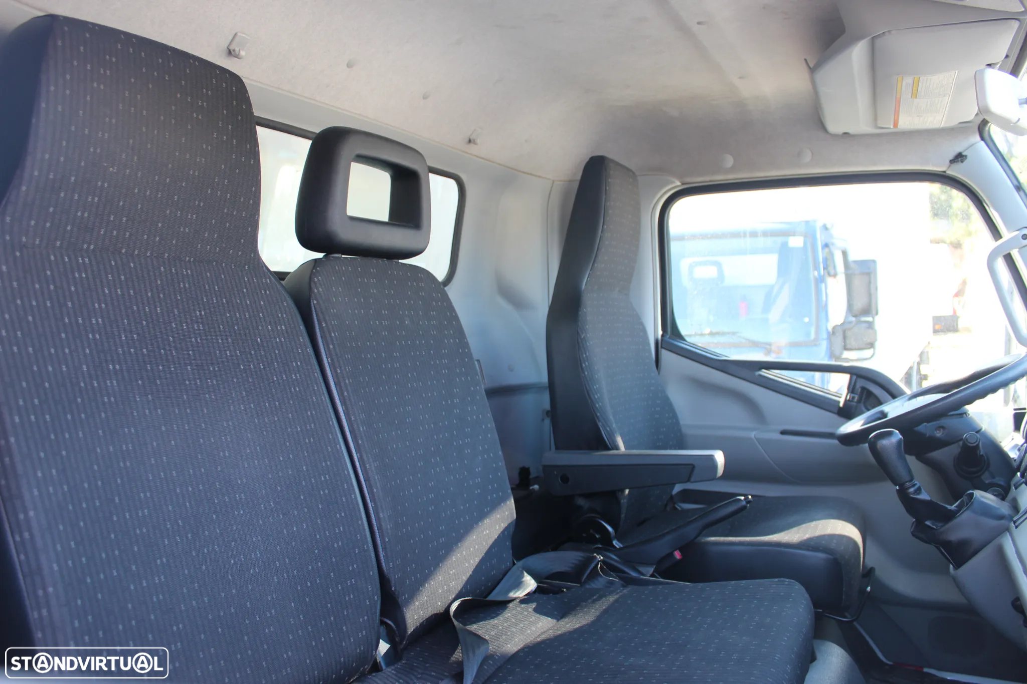 Mitsubishi FUSO CANTER 3C13 CONTENTOR // 2022 - 8