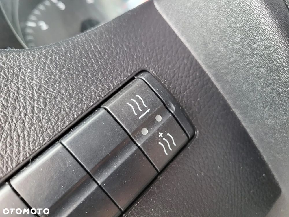 Volkswagen CRAFTER 50-2.0 TDI - MAXI- 5-6 OSÓB-HAK 3500 KG-REGAŁY - 17