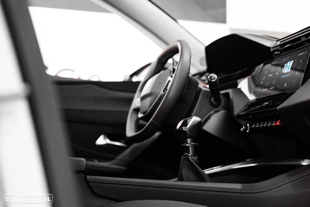 Peugeot 308 1.2 PureTech Allure - 15
