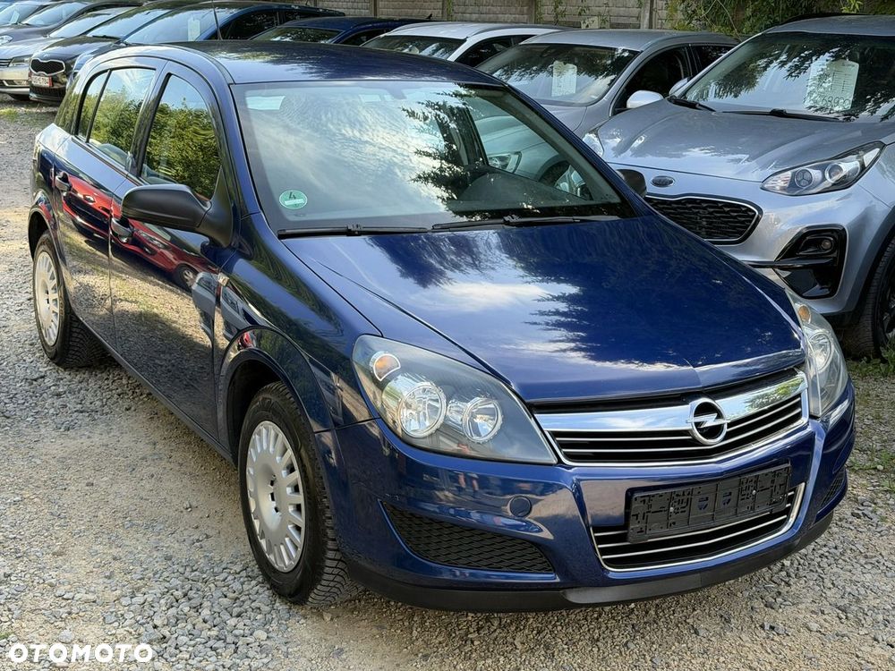 Opel Astra - 2
