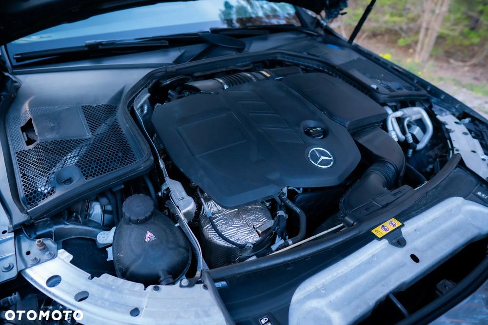 Mercedes-Benz Klasa C 200 d 9G-TRONIC - 36