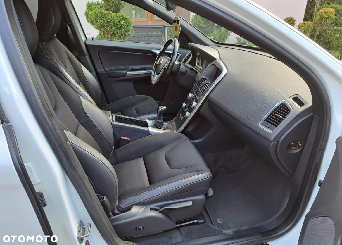 Volvo XC 60 D4 Drive-E Base - 8
