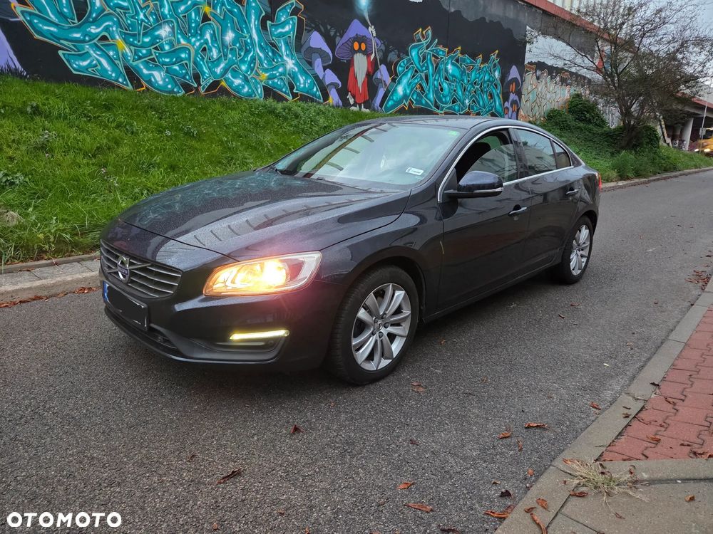 Volvo S60 D3 Drive-E Momentum - 8