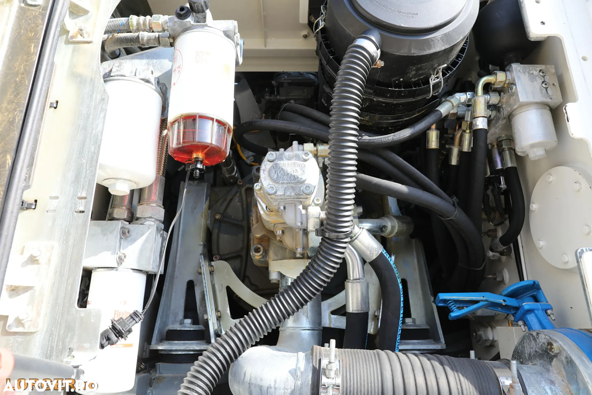 Liebherr A914 - 7