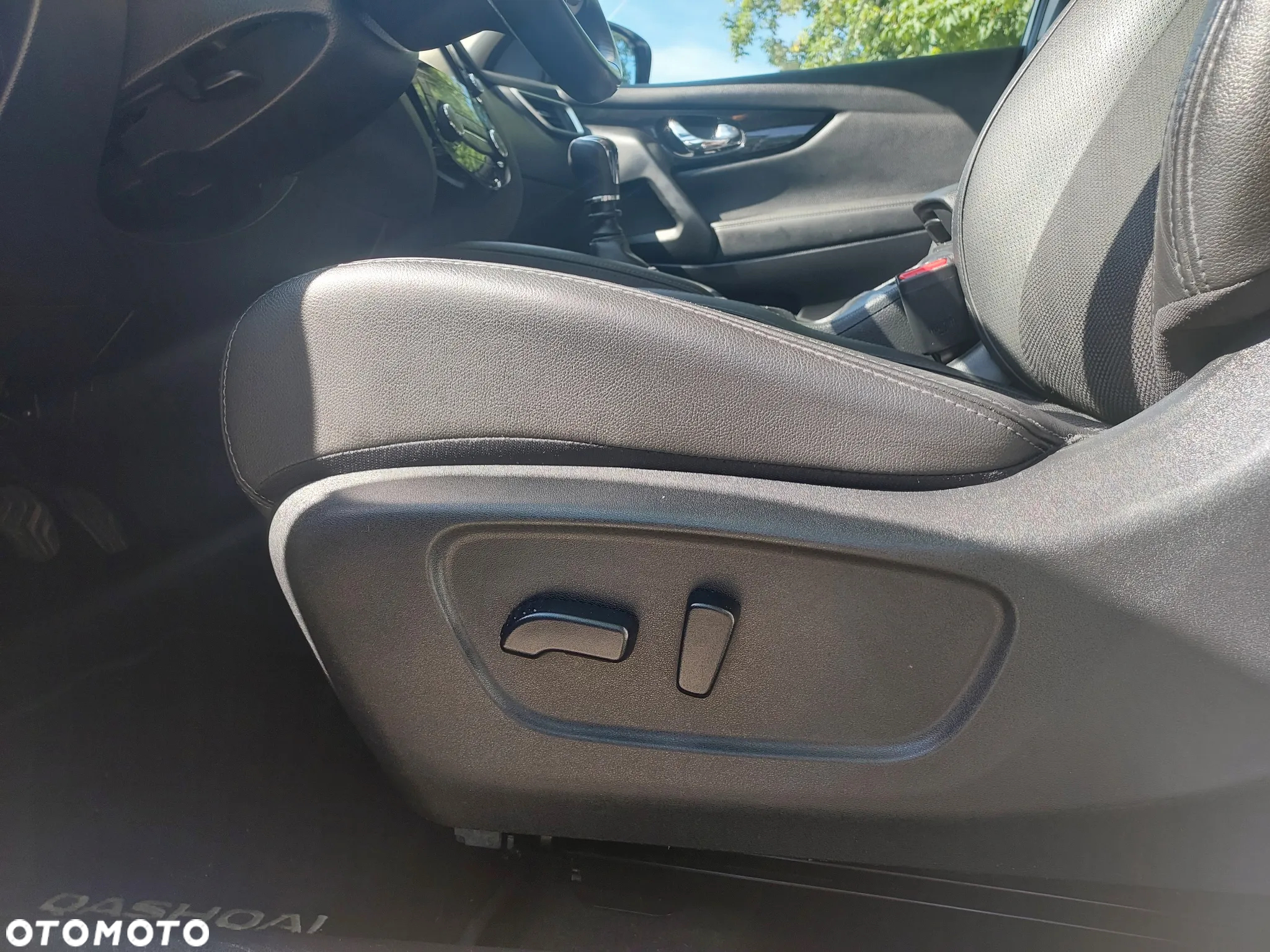 Nissan Qashqai 1.2 DIG-T Tekna - 10